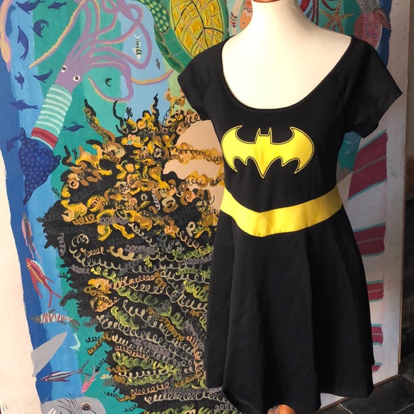 Hot Topic Dresses & Skirts - 🦹🏼‍♀️batgirl cosplay dress 🦹🏼‍♀️